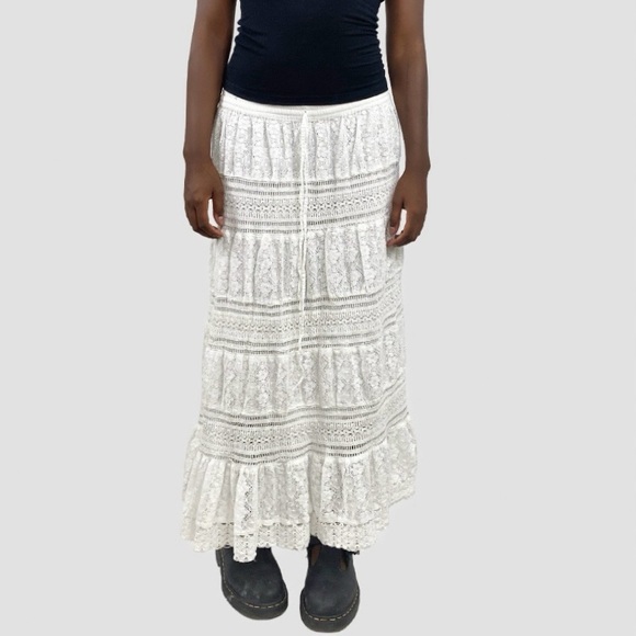 Magic Dresses & Skirts - Magic White Crochet Tiered Flowy Maxi Skirt Sz M